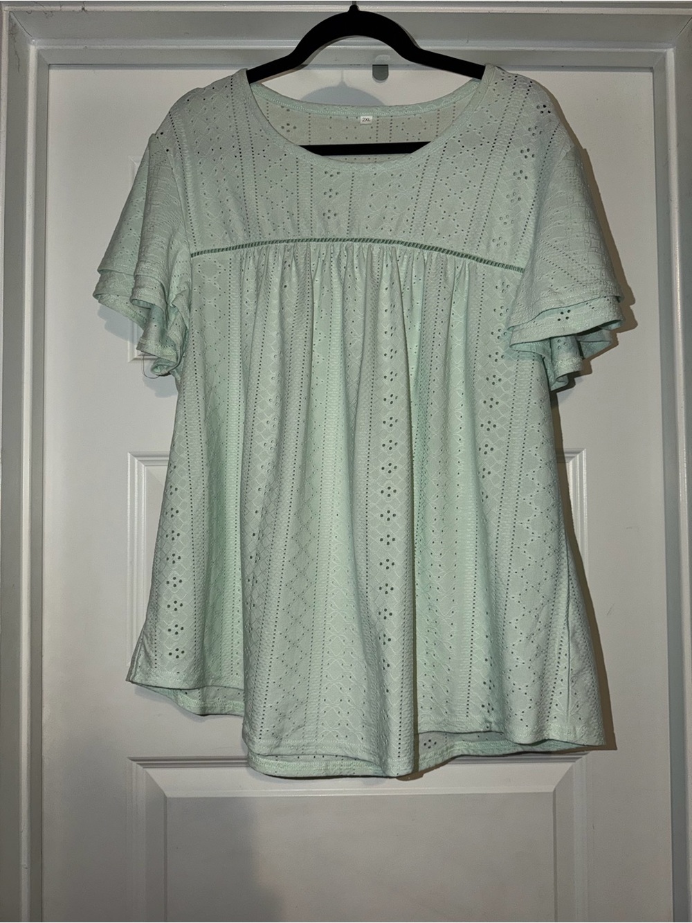 Amazon Mint Green Eyelet Flutter-Sleeve Blouse